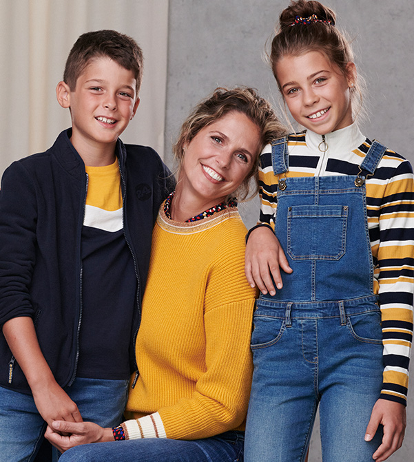 Sara De Paduwa collection